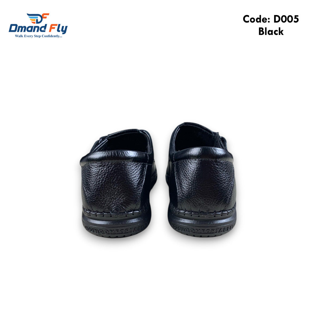 D005 Leather Sandal Black